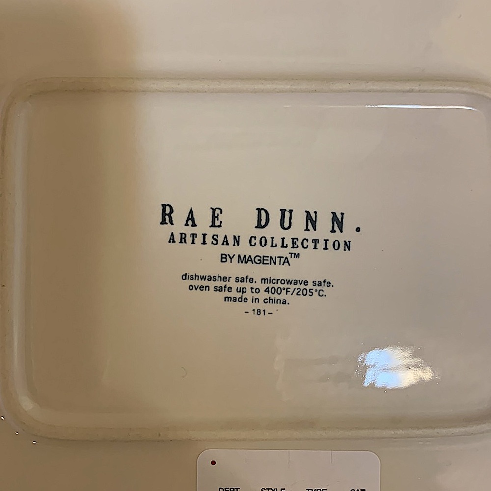 RAE DUNN HARVEST BAKING DISH with a Pumpkin and the word HARVEST…Fall 🍁🍂🧡🤎💛 - Picture 6 of 7